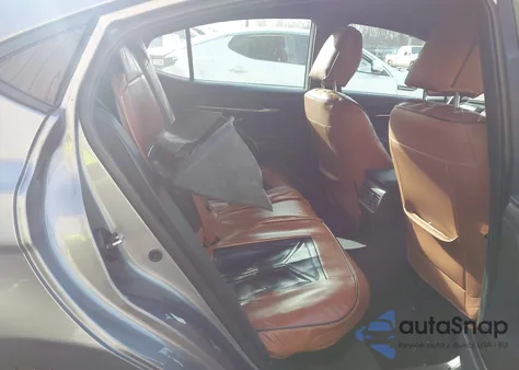 2025 Toyota Camry Se from USA, damaged, VIN 4T1DBADK1SU502410